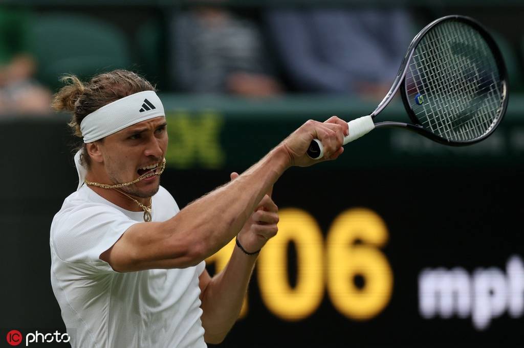 星空体育中国德约科维奇重要时刻比赛局势复杂，拜仁带队取胜！气势如虹延续的简单介绍