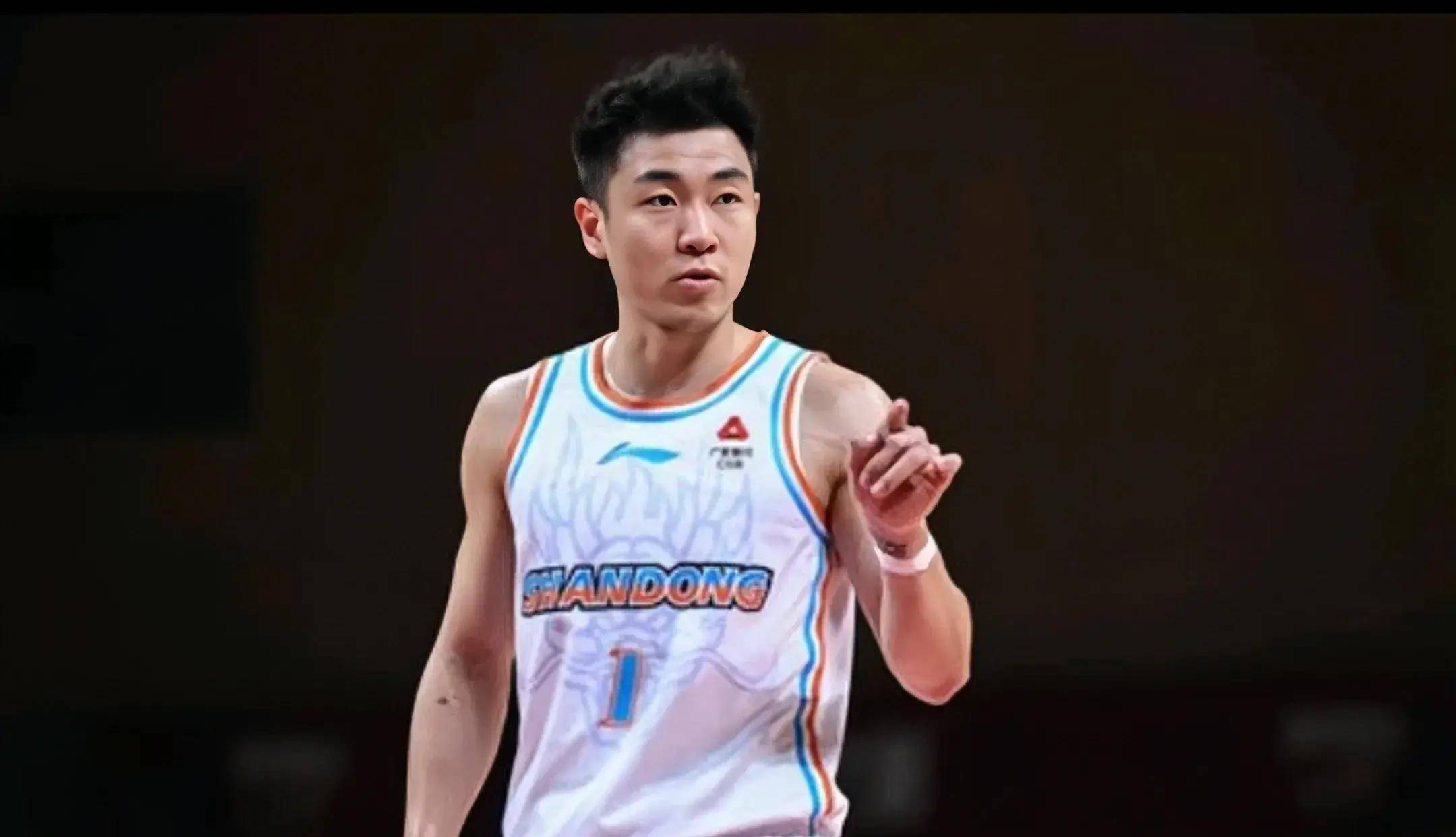 星空体育中国国际比赛日突围战来临；山东男篮围绕CBA常规赛战术微调；压力陡增；赛季目标并未改变的简单介绍